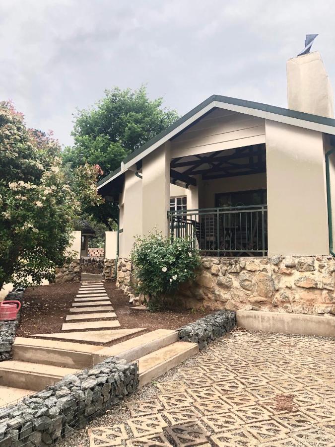 Meander Stay كلارينس المظهر الخارجي الصورة